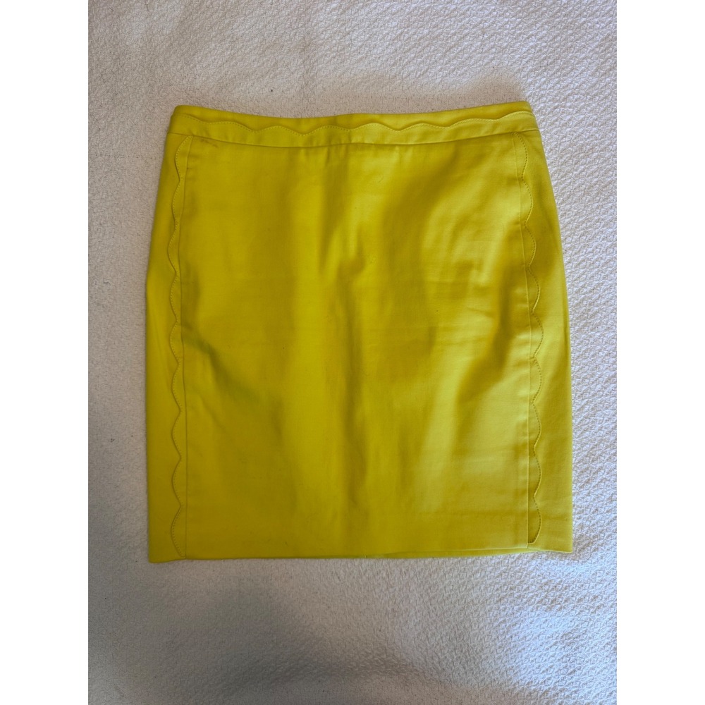 Banana Republic Yellow Scalloped Trim Mini Skirt Size 4 Cotton Blend Career
